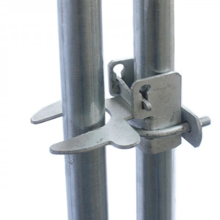 Custom Metal Frame Walk In Chicken Poulailler For Outdoor Backyard