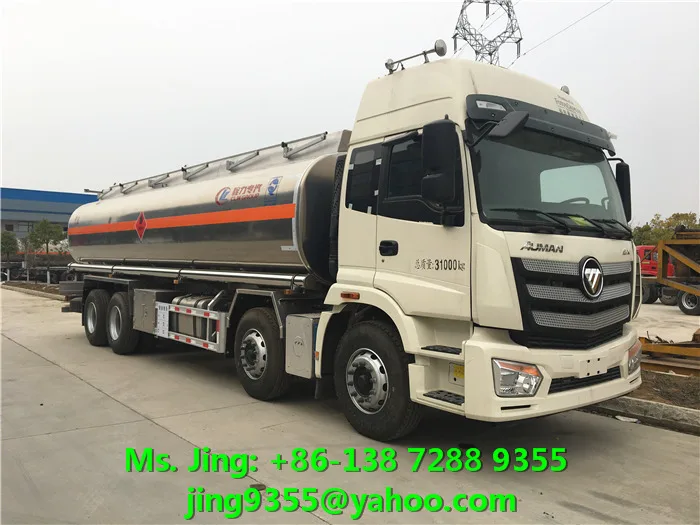 FOTON AUMAN 8x4 Heavy Fuel Oil Truck Tanker 30-35cbm Capacity in Peru