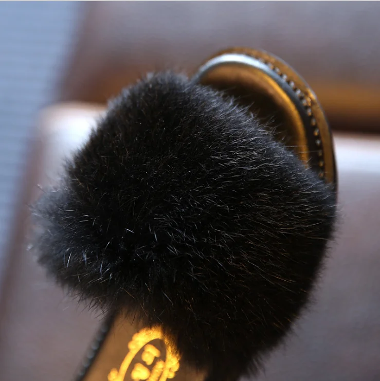 2017 children girls skid resistance fluffy fur slipper TPR shoe sole slip on out shoes