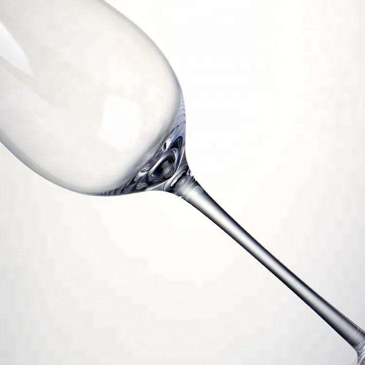 Handblown glittered thick stem wine glass for party