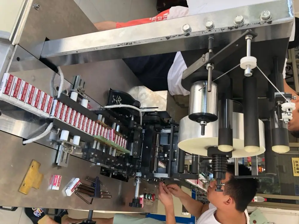 
Qingdao A&K Automatic Eraser label Packing Machine sticker labeling machine 