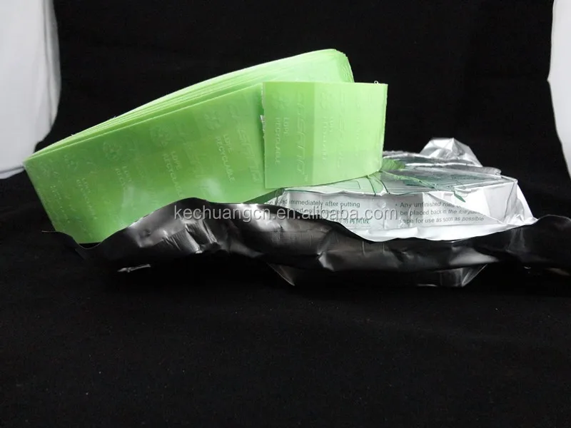 
2.5 X 5 CM Green Enhanced Packing / Anti Mold Chip for shoes packing 