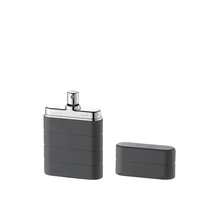 Wholesale beauty packaging luxury flat matte black 50ml perfume bottle with silver atomizer