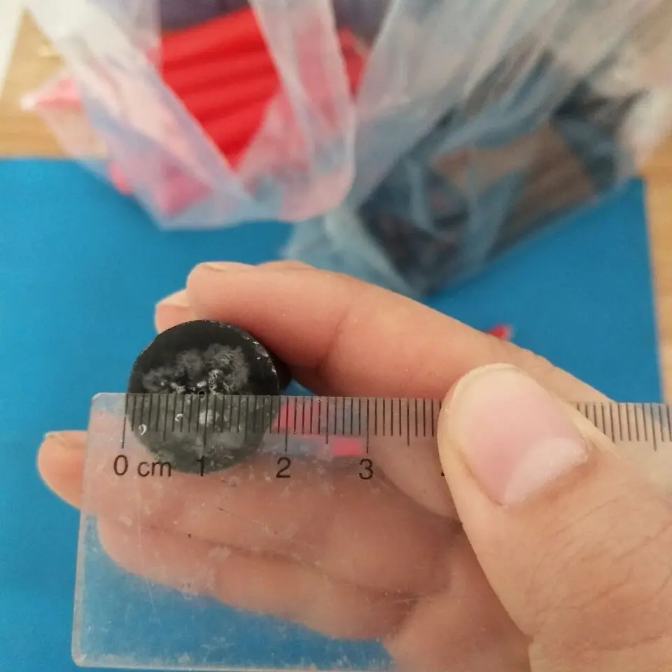 100% paraffin wax unscented 1.9x15cm black 43g stickwhite candle