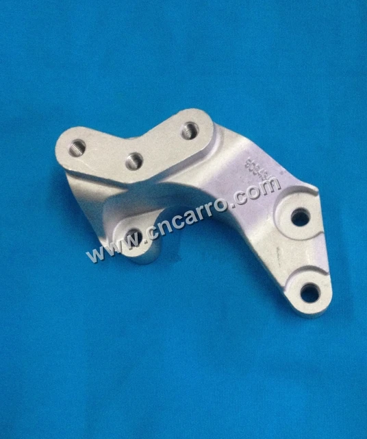 9064344 chevrolet sail 3 Transmission mounting bracket