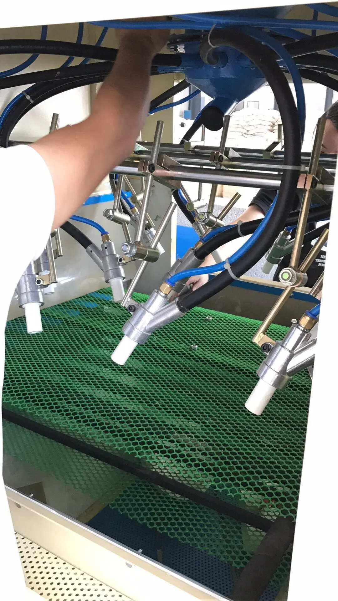 Mass sandblasting machine sandblaster equipment