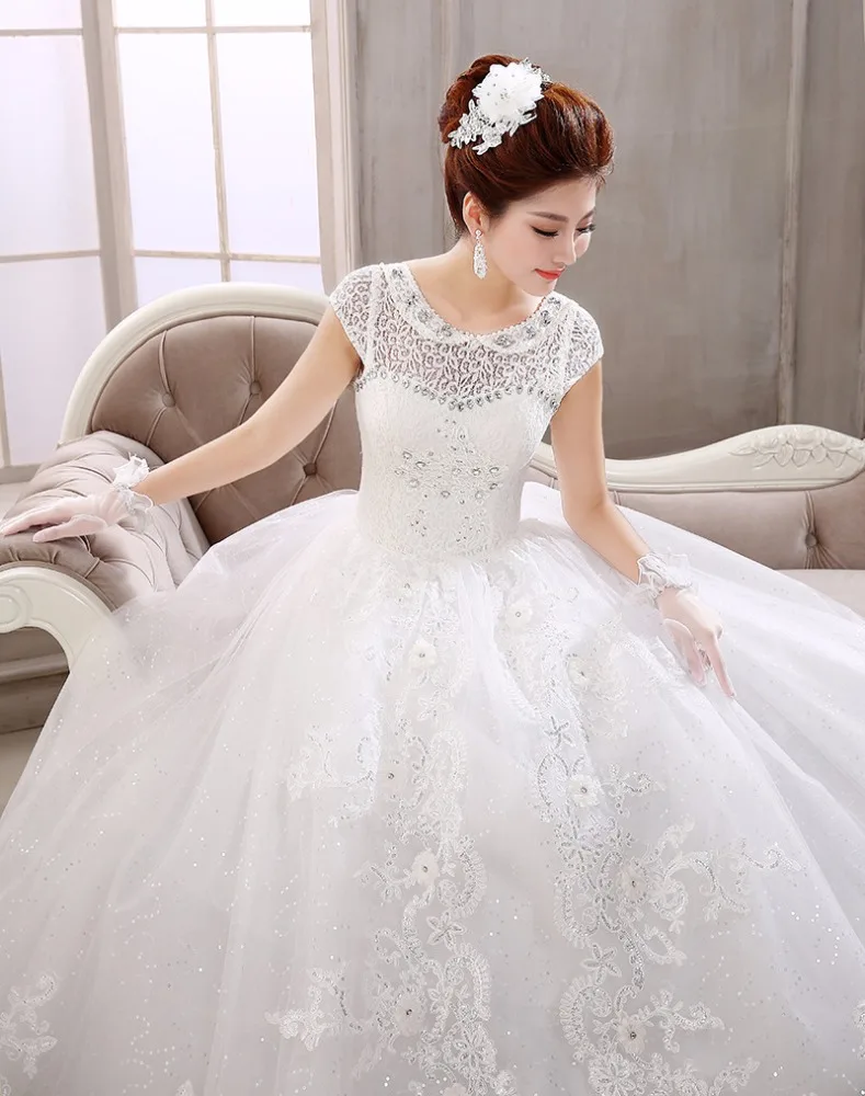 2018 Princess Elegant Cap Sleeve White Lace up Back Floor Length Wedding Gowns