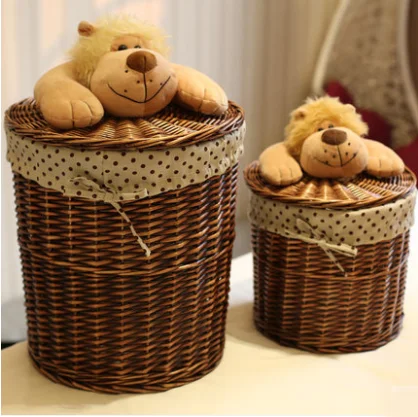 Wholesale large wicker laundry baskets with lid with toy animal handle
