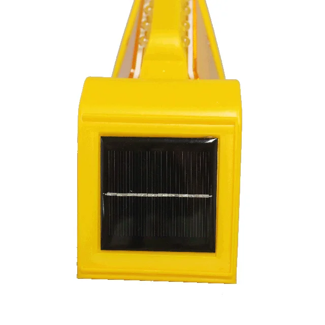 traffic safety road Photocontrol Outstanding Visibility PP Solar Guardrail Lights