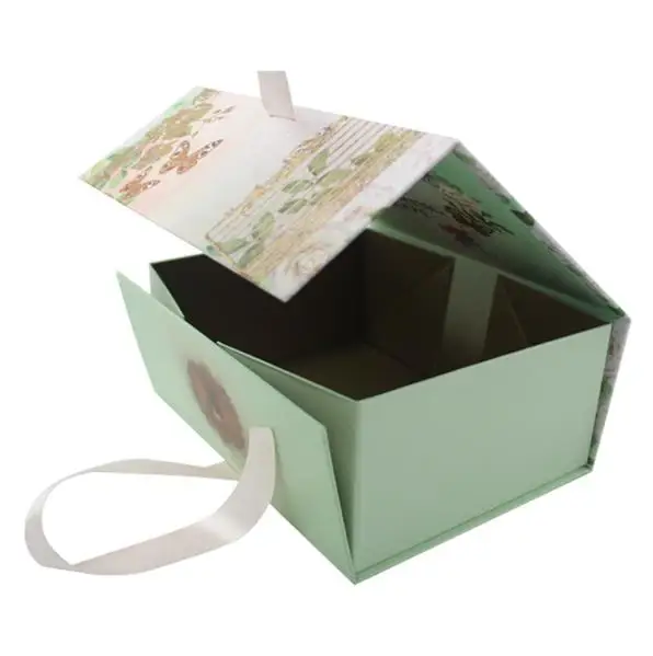 Customize beautiful paper gift folding packaging box