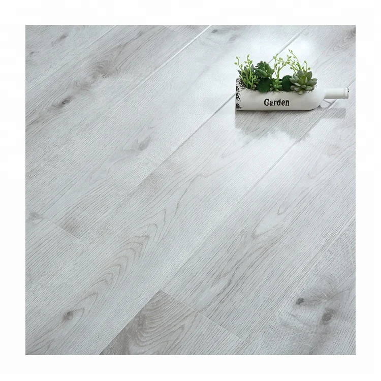 
Chindo Factory Direct Sale High Gloss Hdf Ac3 Ac4 Ac5 Laminate Flooring 