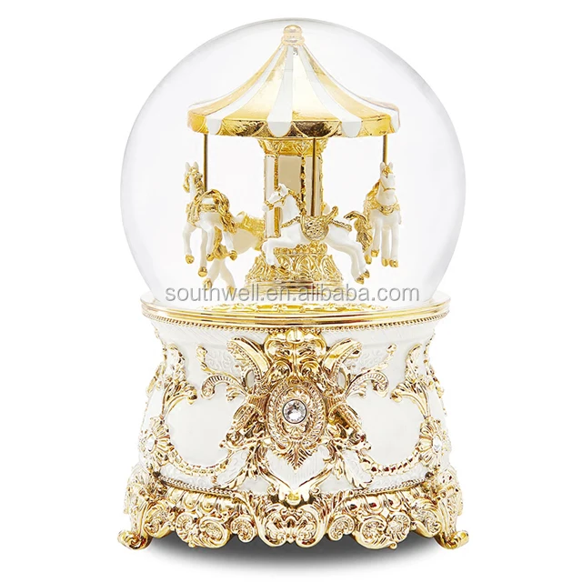 Custom High quality decorative Carousel musical snow globe