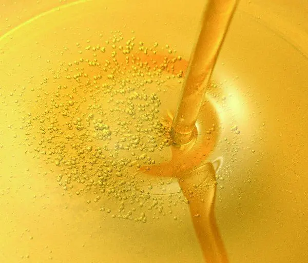 Chia Seed Oil  100% Natural Oil High Quality Nutritional Organic Hot Sale Products Extracted From  Chia Seeds