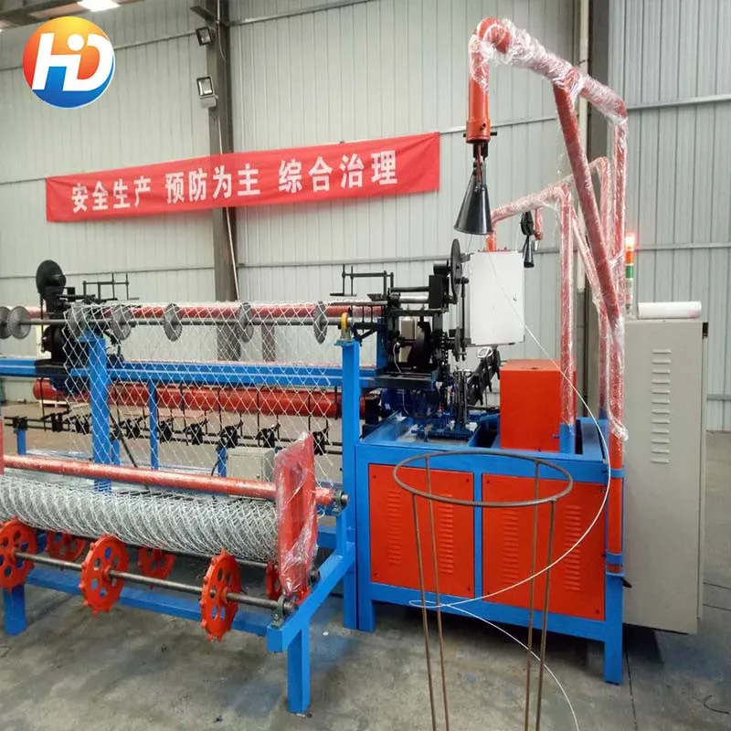 Double Wire Feeding Full Automatic High Speed Grass Wall Lawn Decoration Wire Mesh Chain Link Fence Machine Factory Price