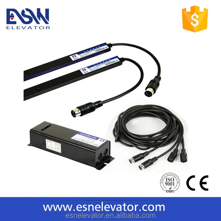 Elevator door detector