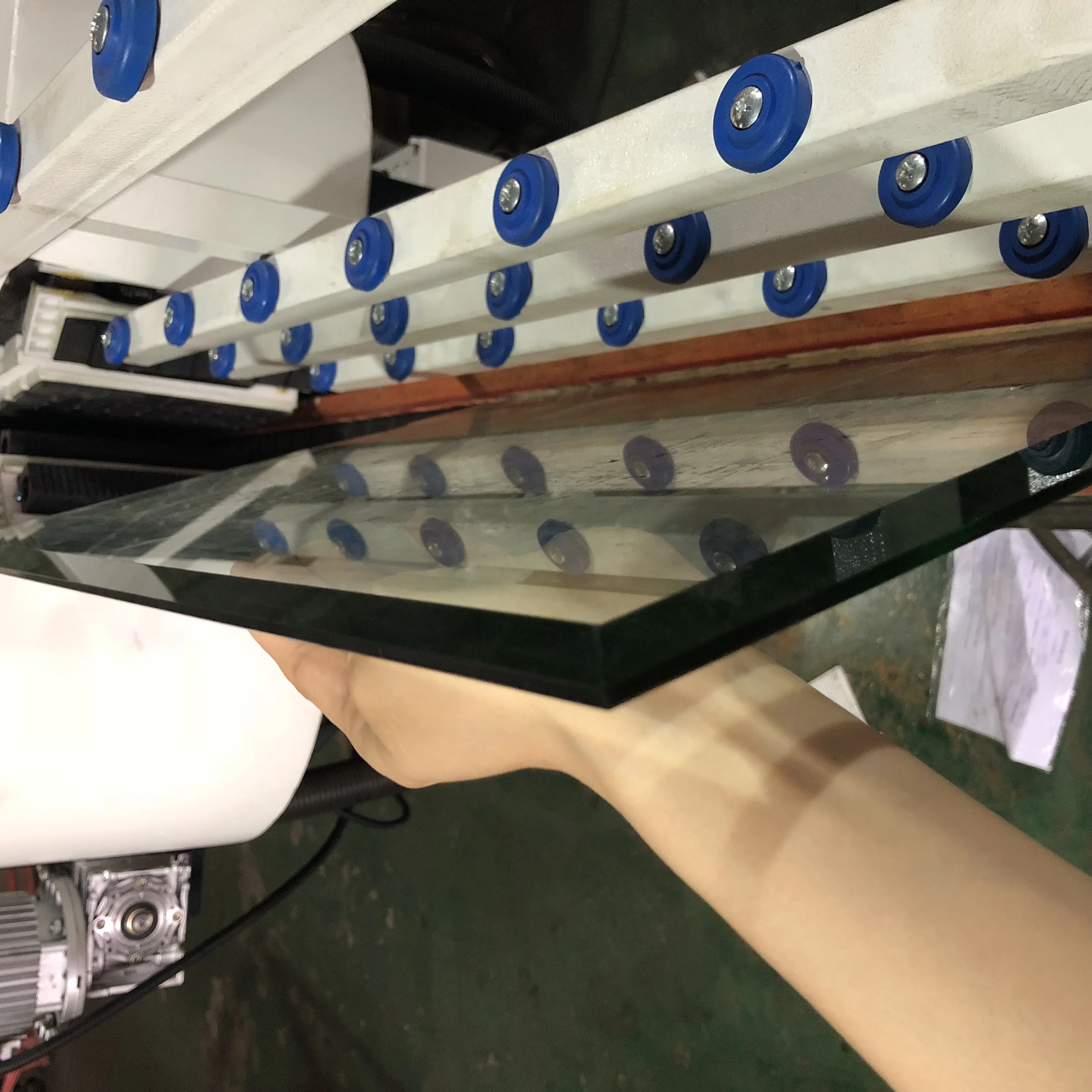 Машина для окантовки стекла с прямой линией 45 градусов