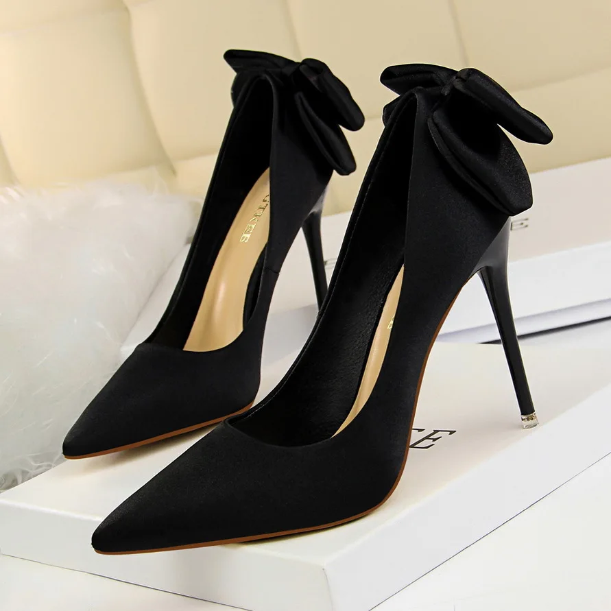 Korean fashion beautiful women dress stiletto slim thin satin back bow high heel shoes