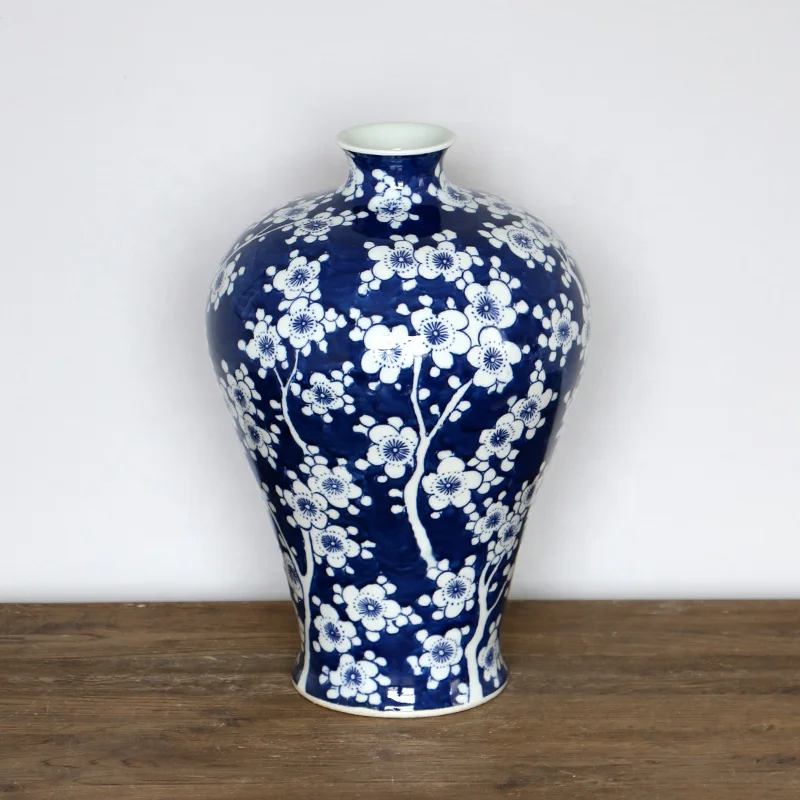 Jingdezhen wholesale hand painted blue and white porcelain plum vase hotel home tabletop decoration antique finished ceramic jar