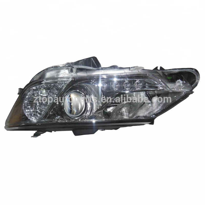 Auto Headlamp Car Lamp for Toyota Camry 2015-2017 81185-06D20