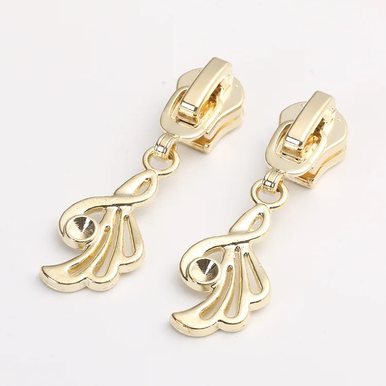 
metal zipper puller fancy slider for cloth shoe bags 