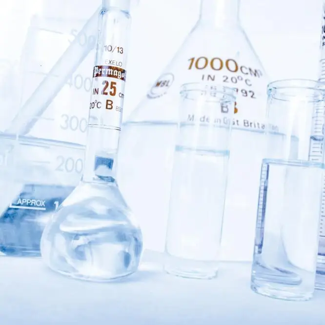 chemical lab glassware