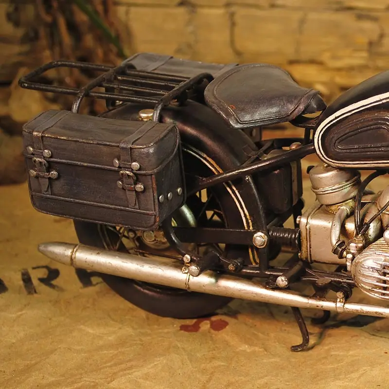 R60-2 GENDARMERIE W/ SIDECAR 1960 Металлическая Модель Масштаб 1:8