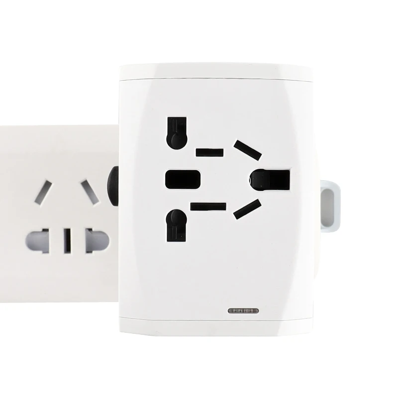 2022 hot sell  5v4000mA 3 usb wall charger universal ac socket travel adapter with BS8546 with CE FCC ROHS PSE certificates