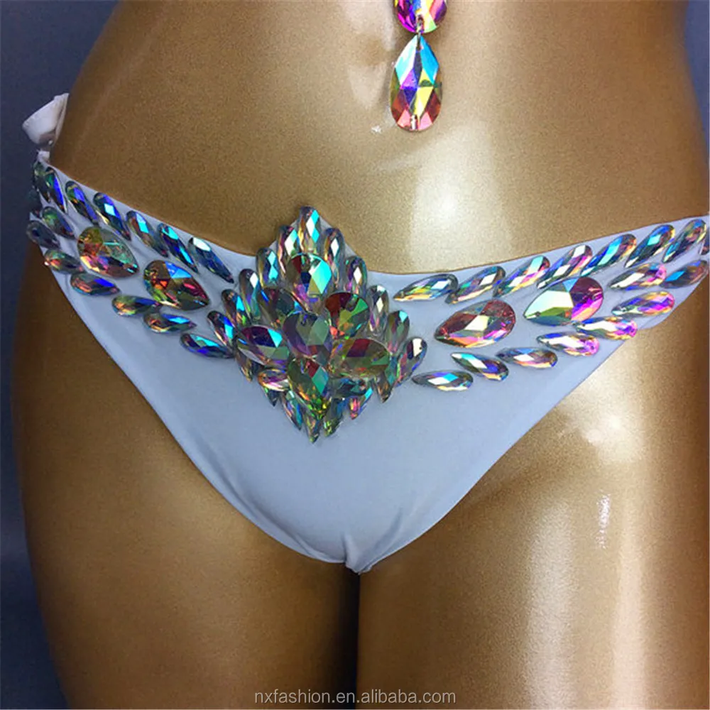 Jamaica Carnival  carnival costume woman for Bahamas carnival