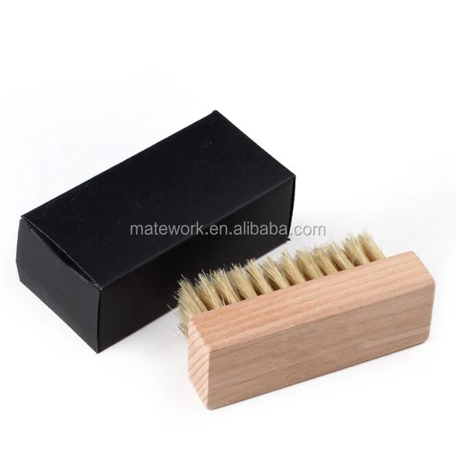 
Wooden handle shoe brush with box package 