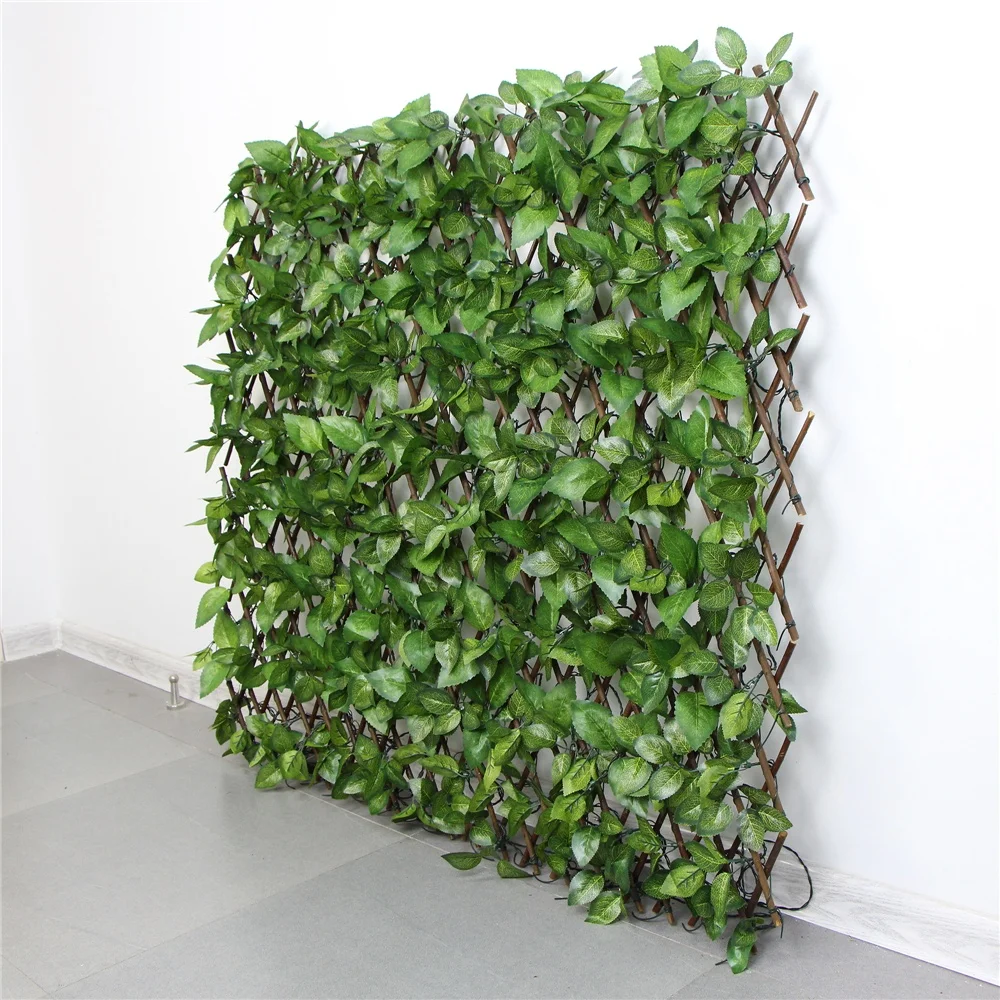China wholesale artificial plastic ivy trellis fence for outdoor or indoor decoration