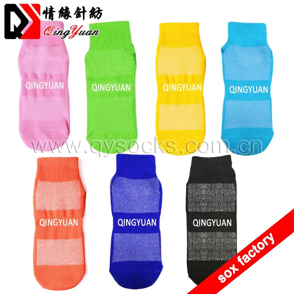 Customized anti slip trampoline grip kids ankle socks