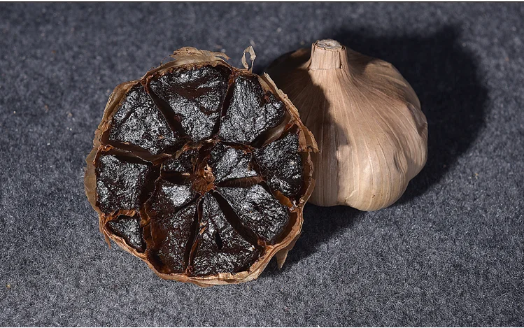 whole bulb black garlic China organic nutritious health benefits