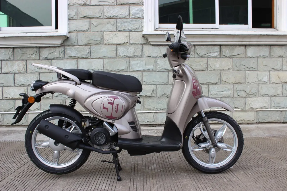 
50CC 150CC 16 inch EEC EPA Gas scooter 