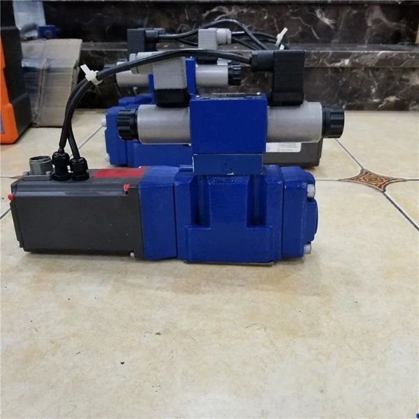 Новое высокое качество Rexroth пропорциональные клапаны R900708955 4WRKE10W5-100P-3X/6EG24K31/A5D3M-683-31series многие типы являются факультативными