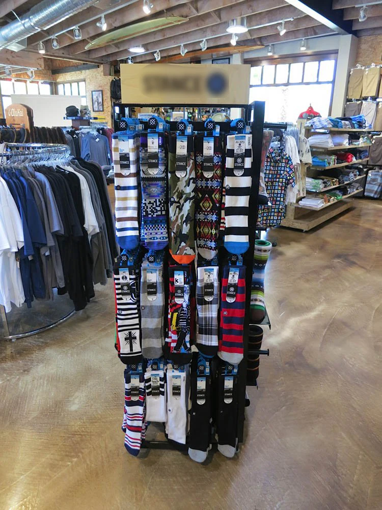 Custom Retail Shop Floor MDF Veneer Solid Wood Socks Display Stand