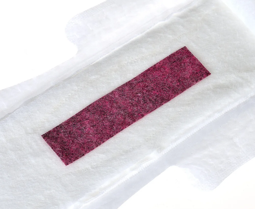 2021 г., лучшая гигиеническая салфетка с травяными чипсами от производителя