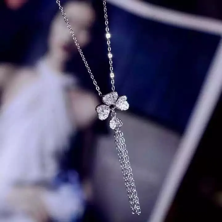 Wholesale Four Leaf Clover pendant tassels jewelry for weddings Necklace
