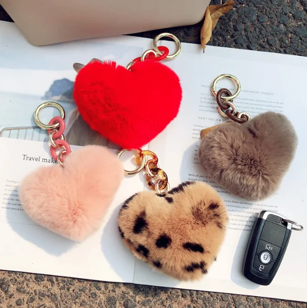 Fashion Custom Heart Shaped Faux Rabbit Fur Pom Pom Keychain