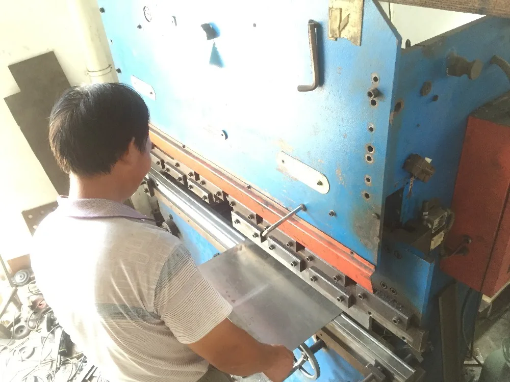 Steam heating equipment / steam boiler for the supply of wax melting equipment / wax melting machine HH-M