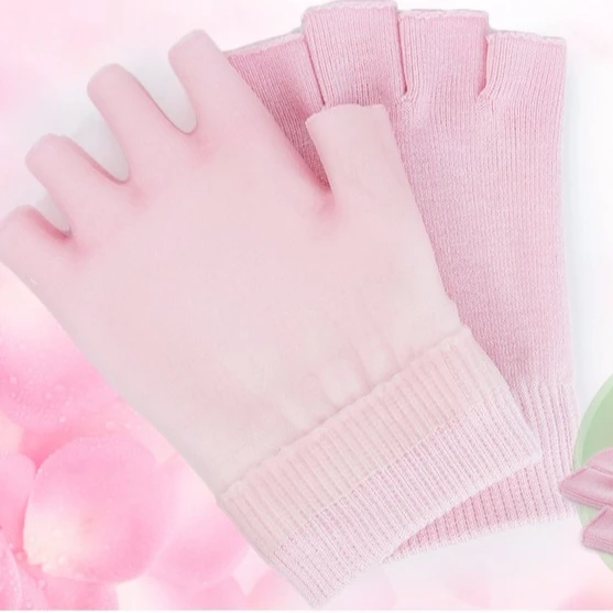 
2018 Natural essential oil cooling beauty moisturizing spa gel gloves ,half finger gel gloves, 