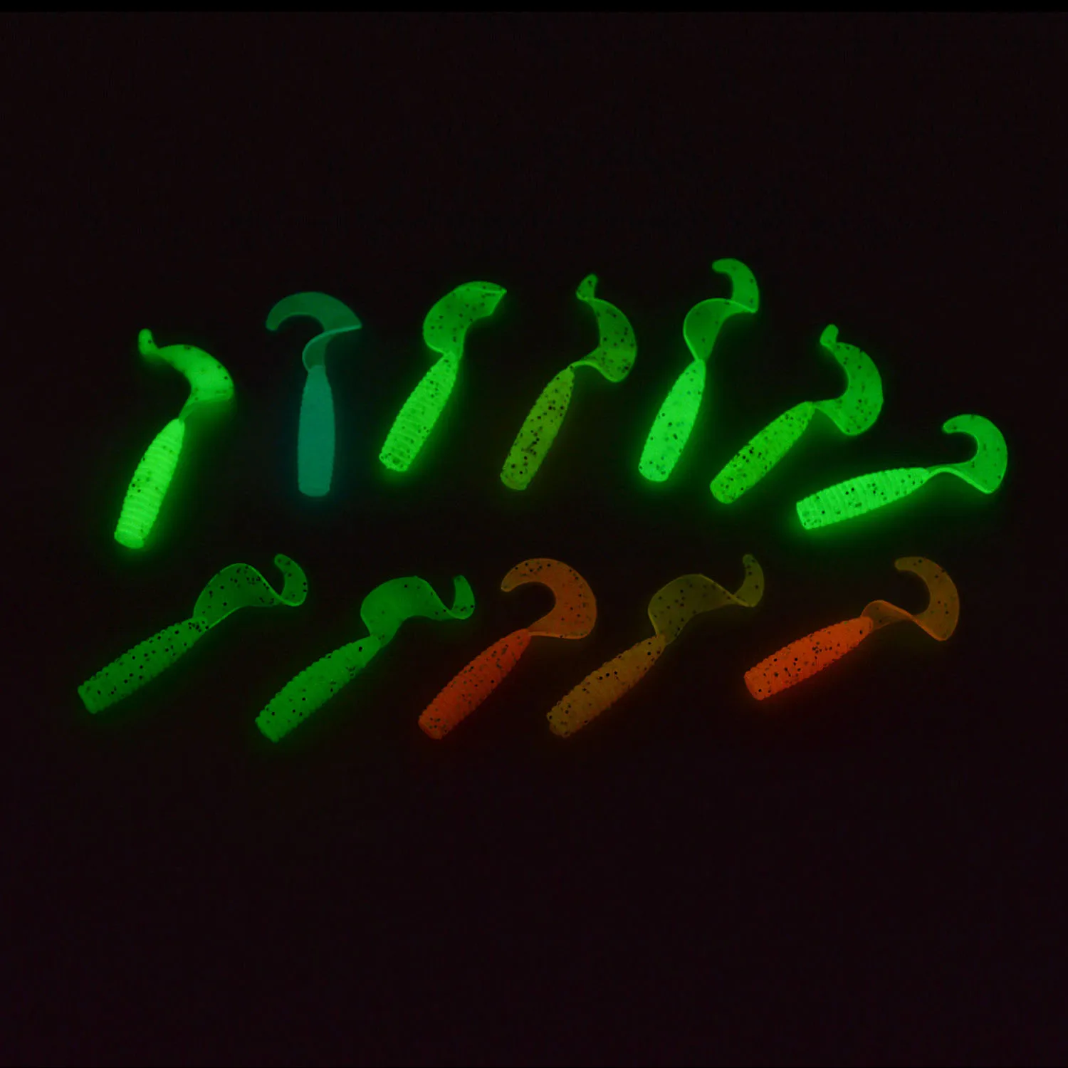 Factory Luminous Soft fishing worms Lure Knife tail swim baits 45mm 1.2g 12pcs a bag Grub Baits Night fishing fishing swimbait