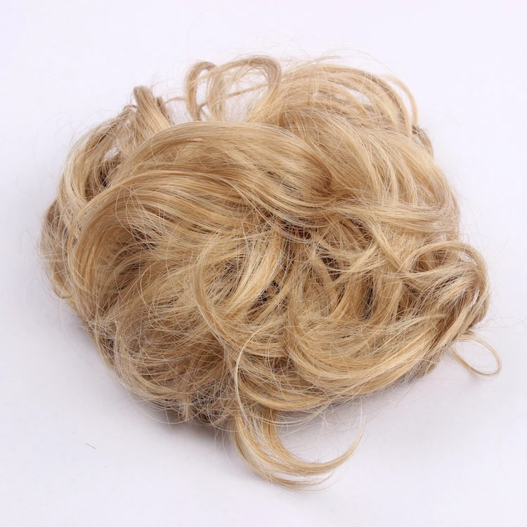 Синтетический шиньон с кудрявыми волосами