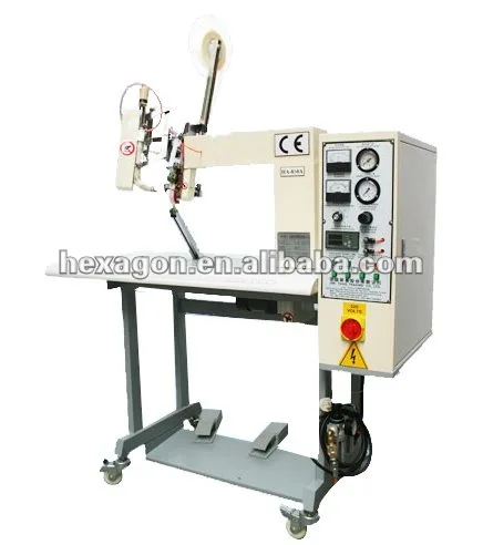 Машина для герметизации швов горячим воздухом дождевика