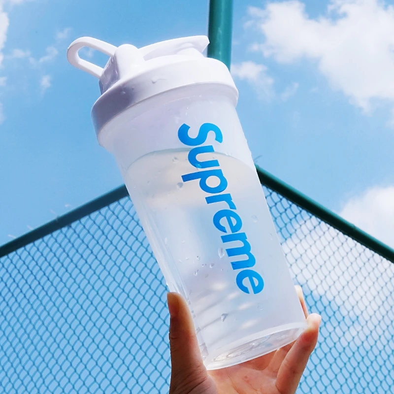 NO MOQ and can be custom logo protein shaker bottle drinking bottle bpa free plastic sports bottle 500ML