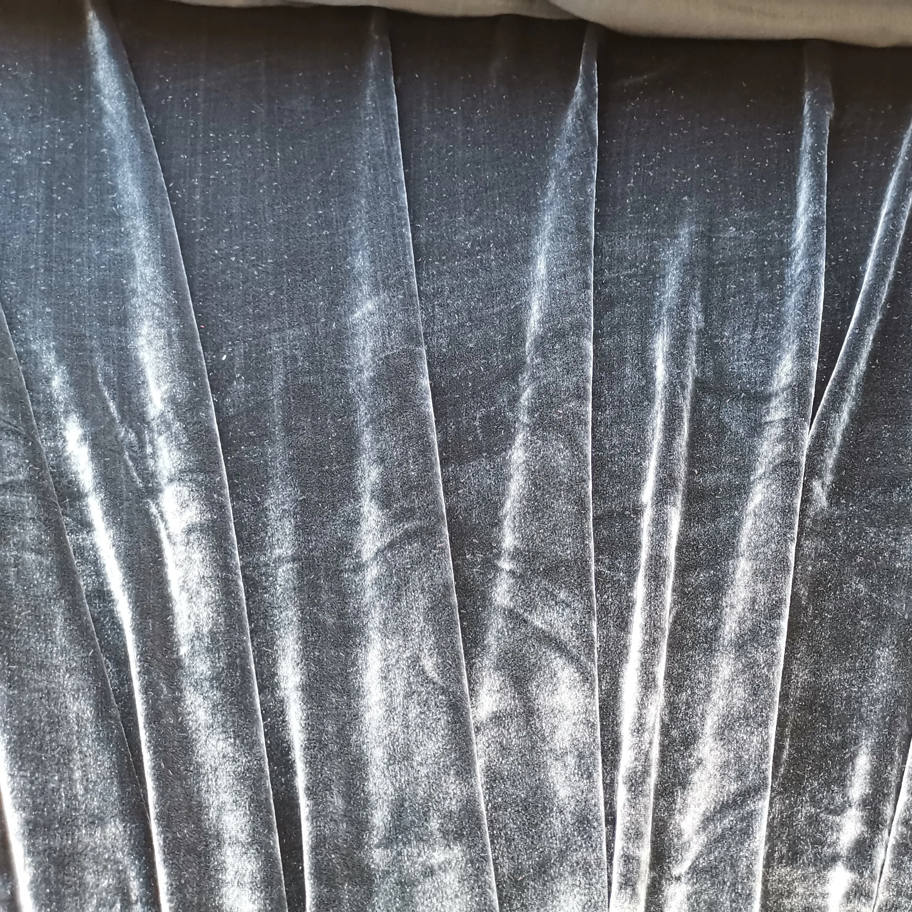 
Preshrinkage Brushed Washed Silk Visco Velvet Fabric 