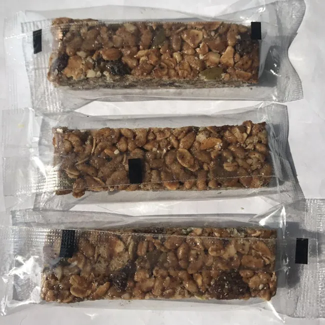 Высококачественный хрустящий сушеный изюм Смешанное питание латте вкус закуска ernegy бар