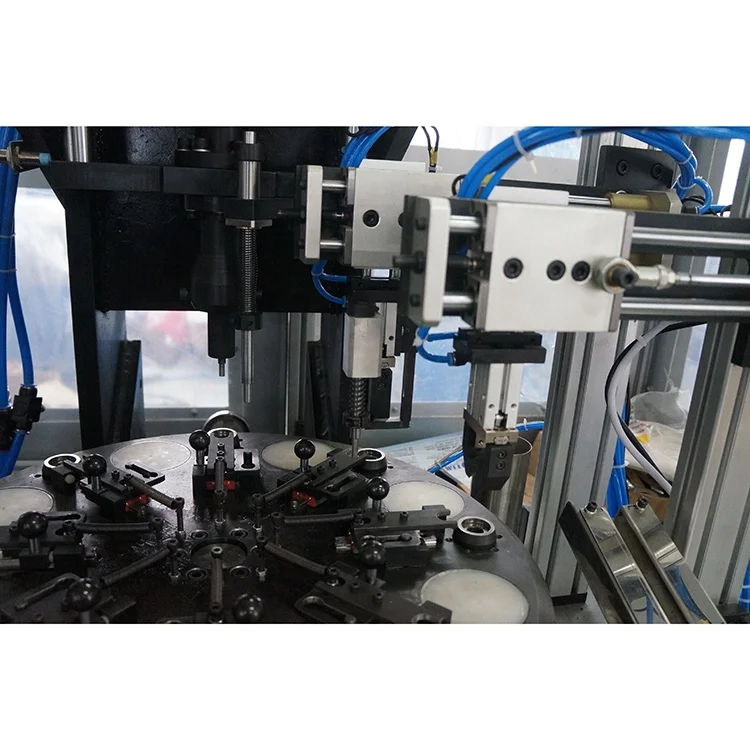 Автоматическая заклепочная машина для автозапчастей с сенсорным экраном