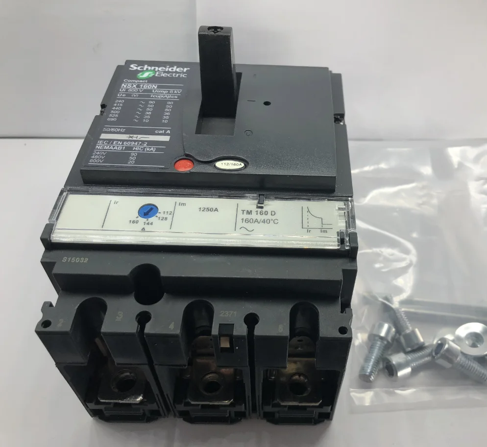 Molded Case Circuit Breaker NSX-160N/H3300 3P 160A Air Switch