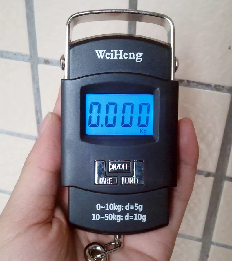 
50kg 10 g portable hang luggage scale 