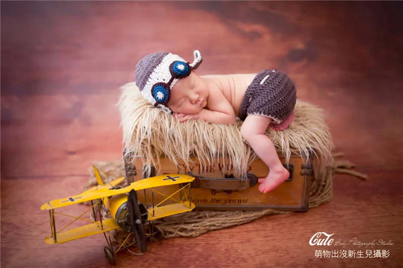 Pilot suit,Astronaut costume,baby aviator handmade crochet cotton pants underwear with hat and scarf,newborn photo props